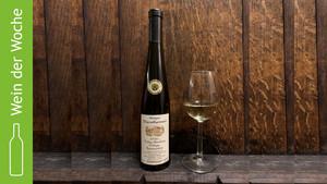 2019 Nacker Ahrenberg Ortega Beerenauslese vom Weingut Theo Nierstheimer aus dem rheinhessischen Nack 