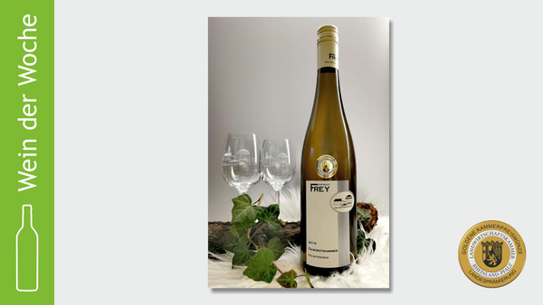 Der Wein der Woche 2021 Kalenderwoche 3 stammt vom Weingut Deutschherrenhof aus Guntersblum.