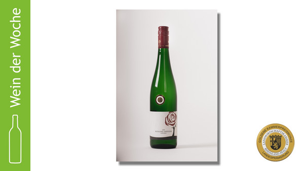 Der Wein der Woche 2021 Kalenderwoche 19 stammt vom Weingut Rosenbaum aus Briedel.